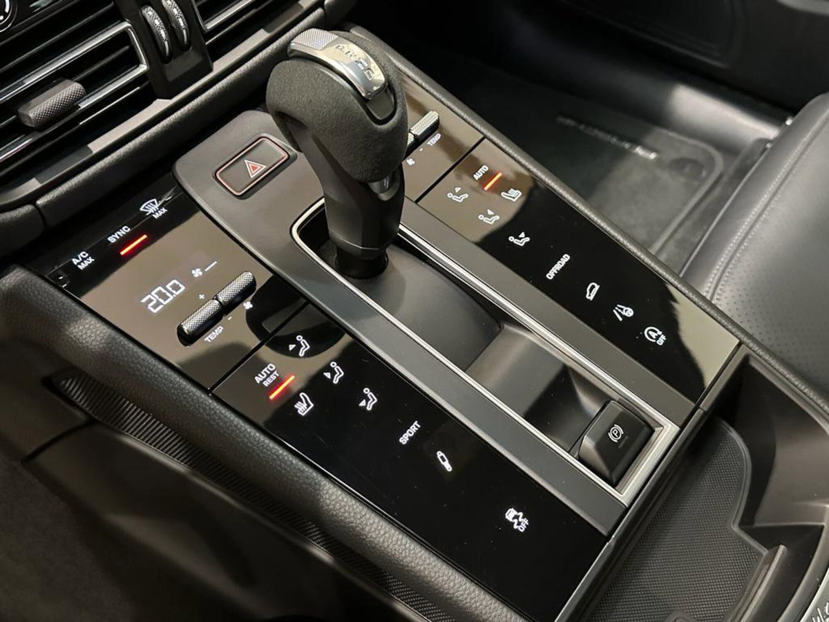 Porsche Macan 2.0 265cv pdk (20)