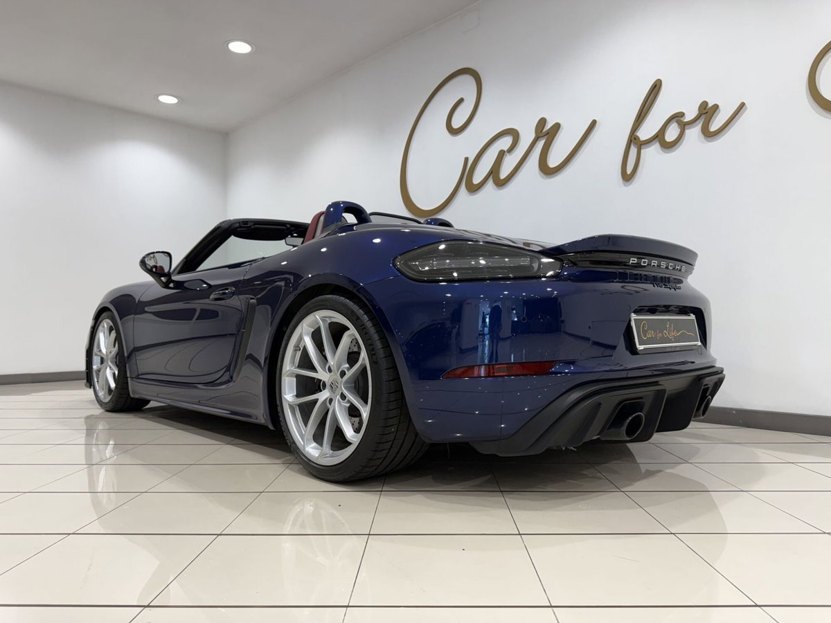 Porsche 718 Boxster  Spyder 4.0 (11)
