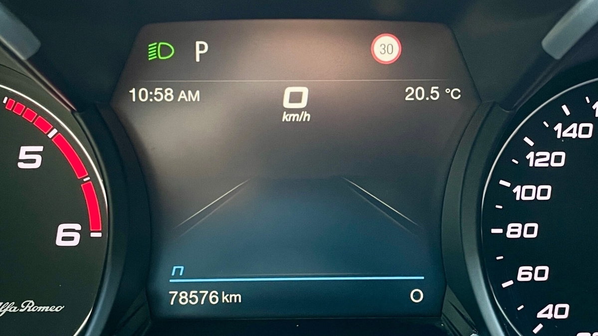 Alfa Romeo Stelvio Stelvio 2.2 Turbodiesel 210 CV AT8 Q4 Ti (15)