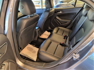 Mercedes-Benz GLA SUV 220 d Automatic 4Matic Business (11)