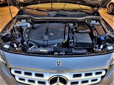 Mercedes-Benz GLA SUV 220 d Automatic 4Matic Business (19)