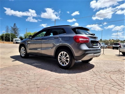 Mercedes-Benz GLA SUV 220 d Automatic 4Matic Business (4)
