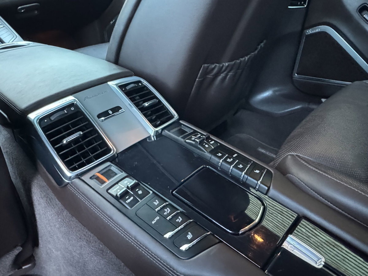 Porsche Panamera 3.0 4S (19)