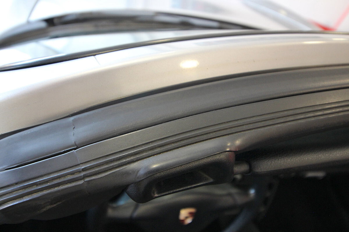 Porsche Boxster 3.2i 24V cat S (11)