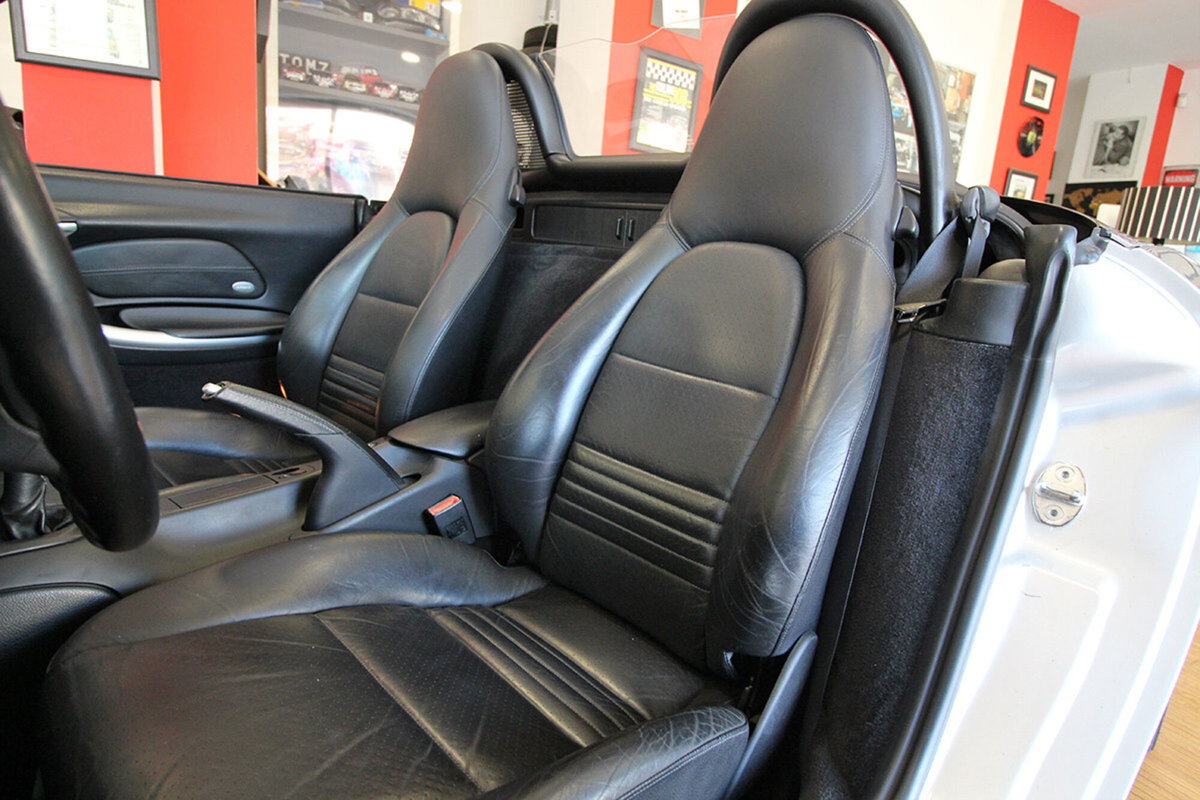 Porsche Boxster 3.2i 24V cat S (17)