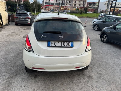 Lancia Ypsilon 1.2 69 CV 5 porte GPL Ecochic Gold (5)