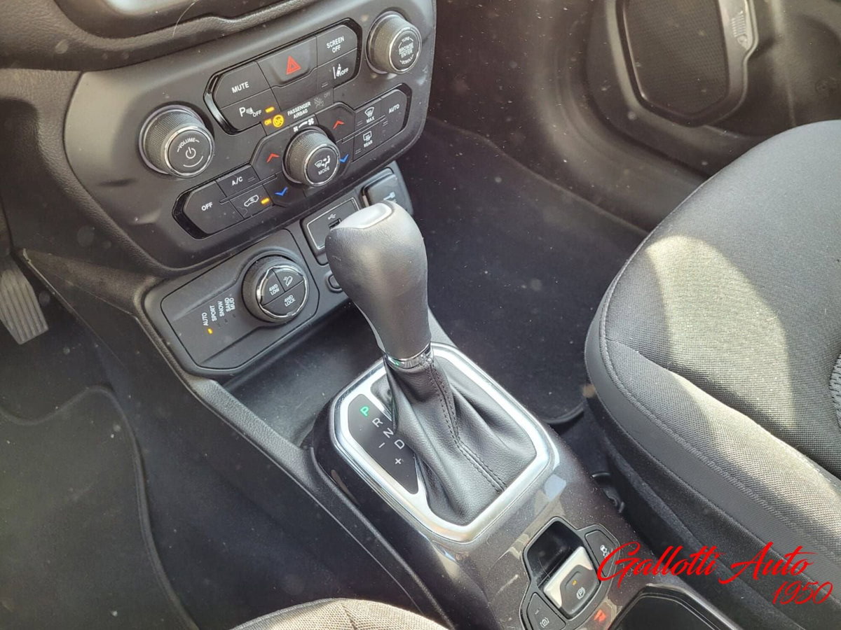 Jeep Renegade 1.3 t4 phev Trailhawk 4xe at6 (12)