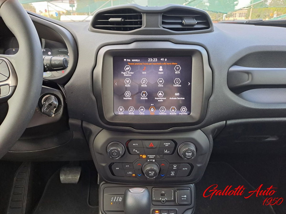 Jeep Renegade 1.3 t4 phev Trailhawk 4xe at6 (11)