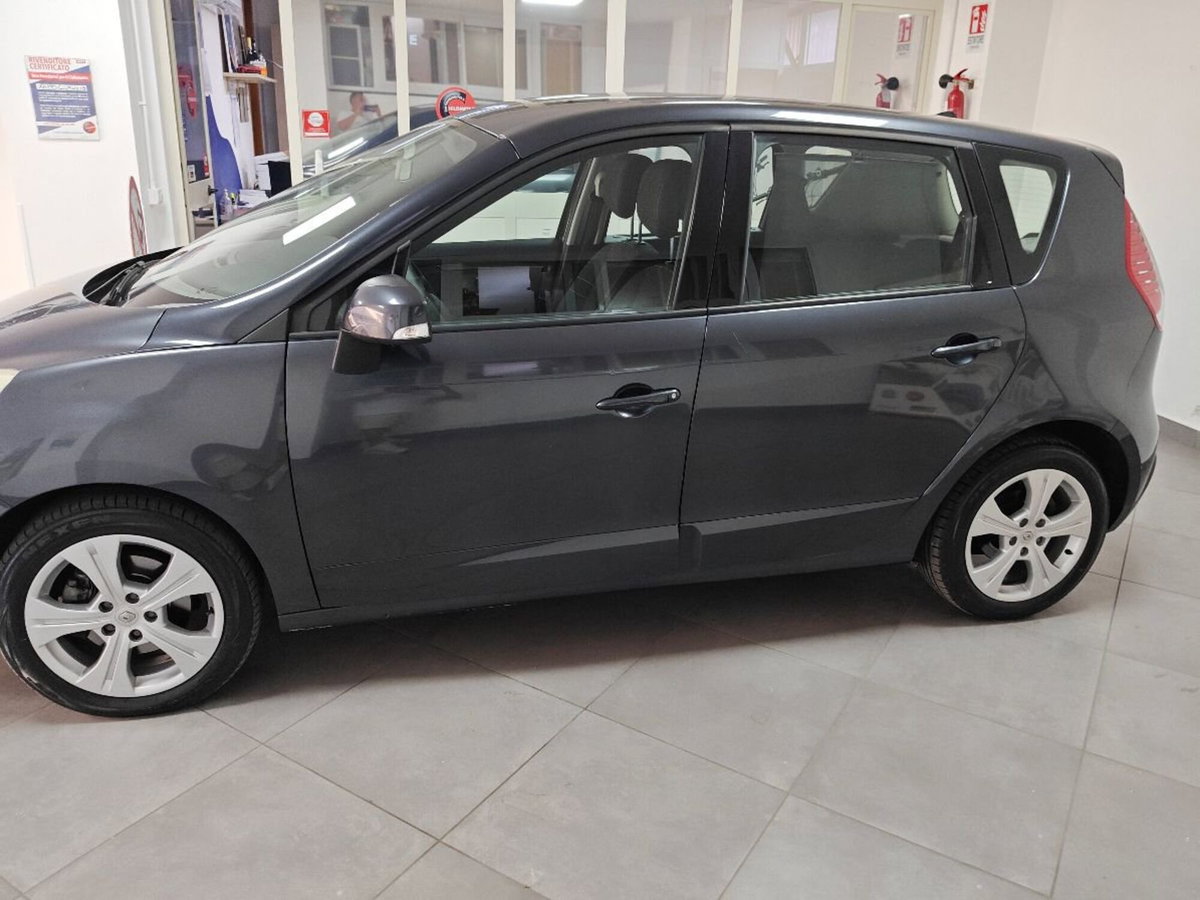 Renault Scénic X-Mod 1.5 dCi 110CV Dynamique (3)