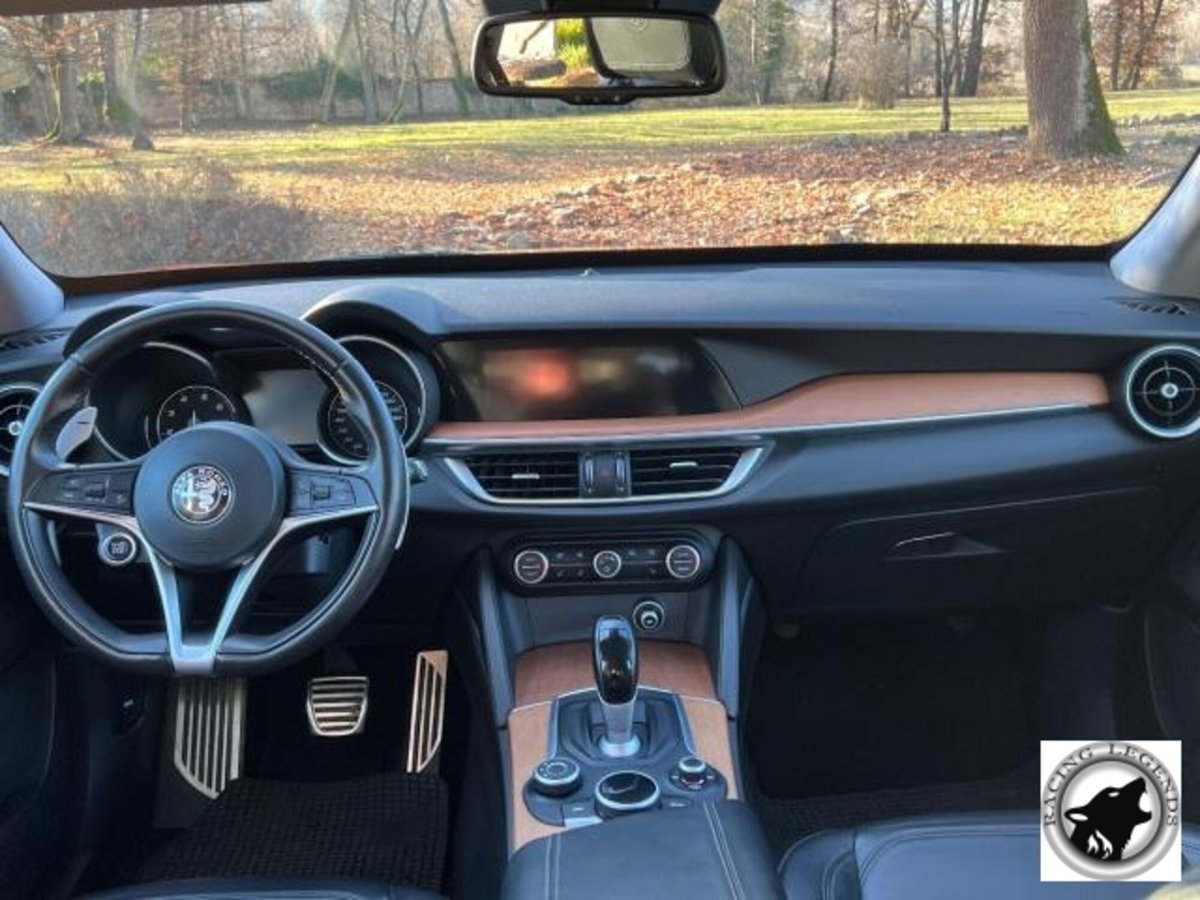 Alfa Romeo Stelvio Stelvio 2.0 Turbo 280 CV AT8 Q4 Super (11)