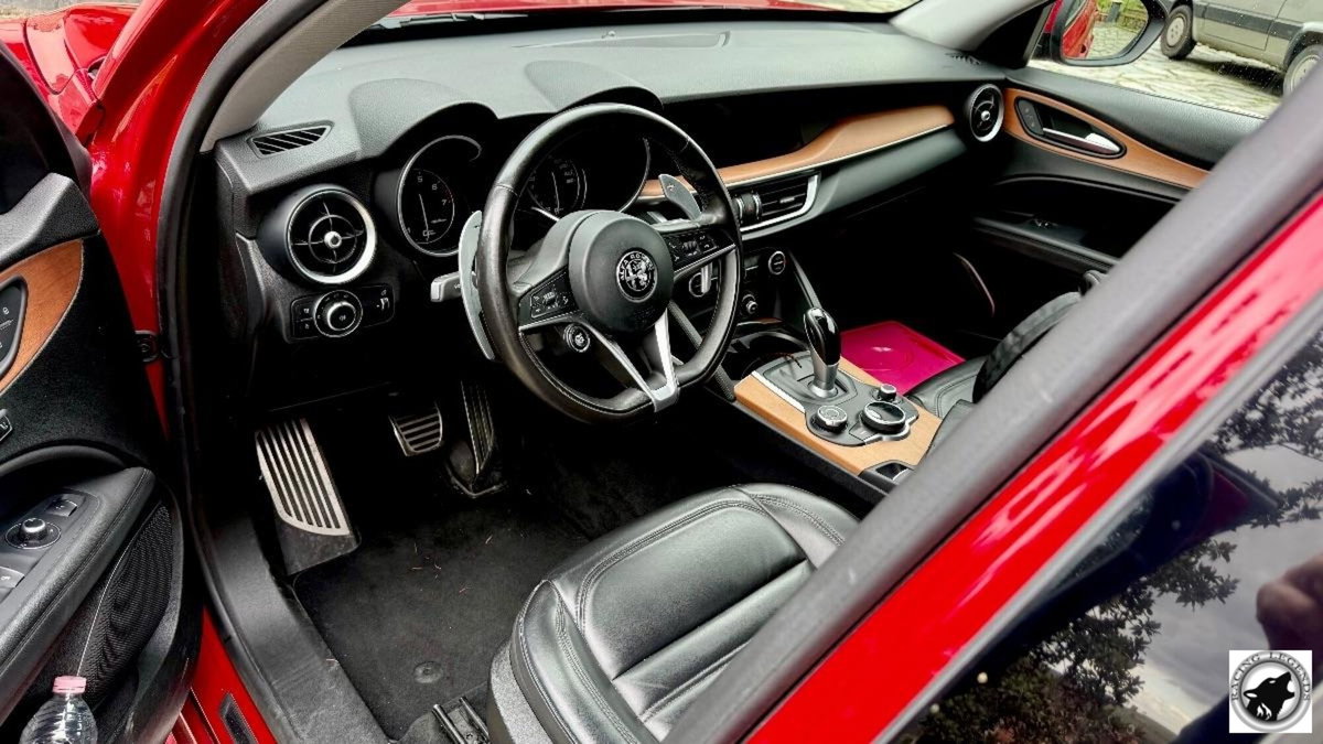 Alfa Romeo Stelvio Stelvio 2.0 Turbo 280 CV AT8 Q4 Super (12)