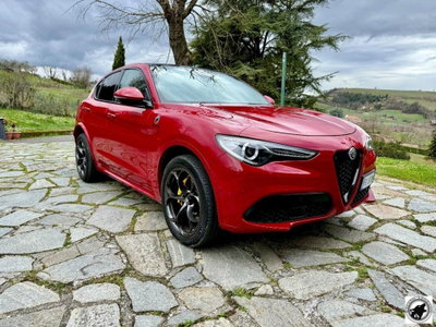 Alfa Romeo Stelvio Stelvio 2.0 Turbo 280 CV AT8 Q4 Super (2)