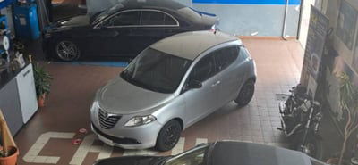 Lancia Ypsilon 1.2 69 CV 5 porte GPL Ecochic Elefantino usata