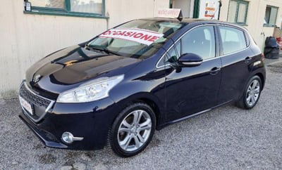 Peugeot 208 HDi 68 CV 5 porte Allure usata