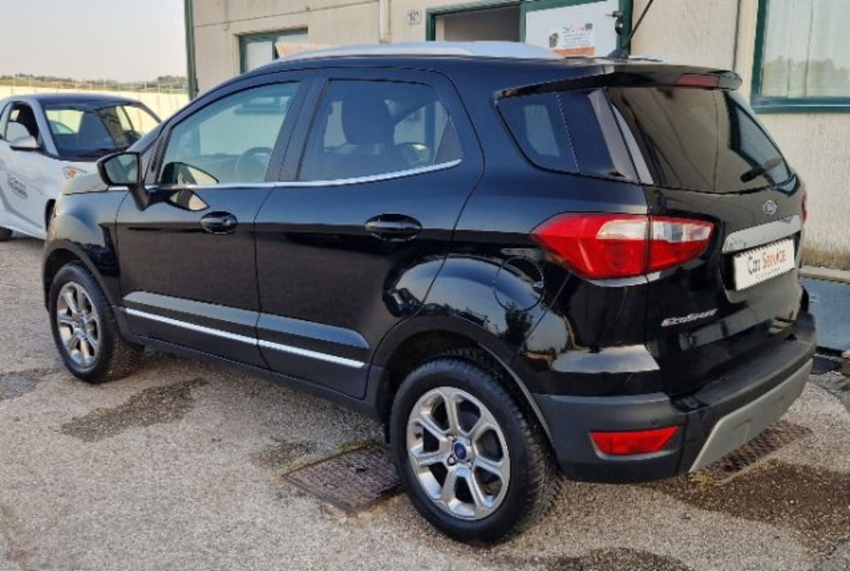 Ford EcoSport 1.0 EcoBoost 100 CV Titanium (3)