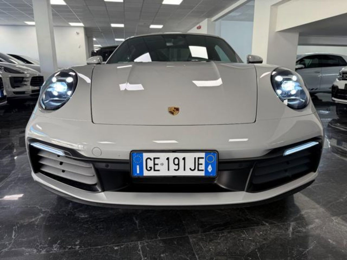Porsche 911 Coupé Coupe 3.0 Carrera 4 auto (10)