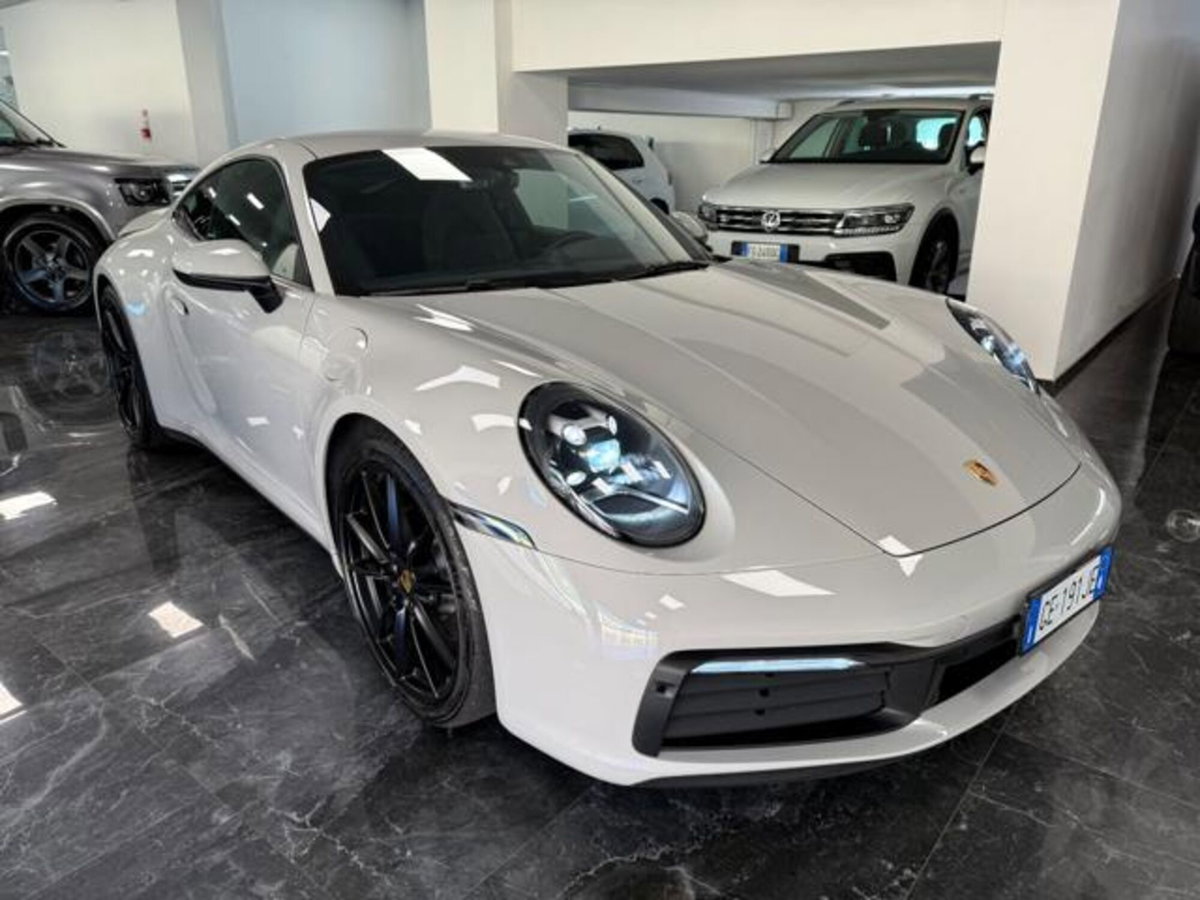 Porsche 911 Coupé Coupe 3.0 Carrera 4 auto (9)