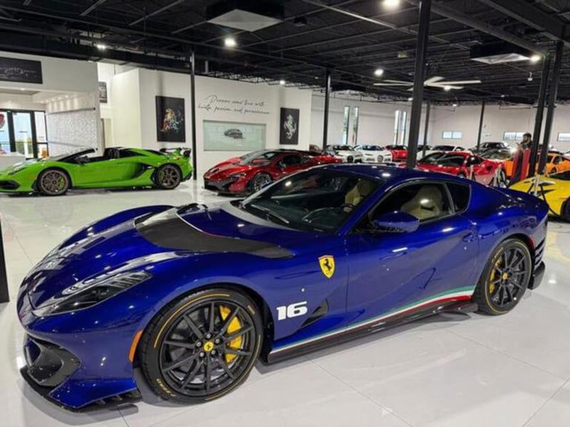 Ferrari 812 Spider 812 GTS
