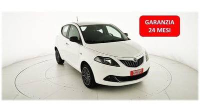 Lancia Ypsilon 1.0 FireFly 5 porte S&S Hybrid Ecochic Gold usata