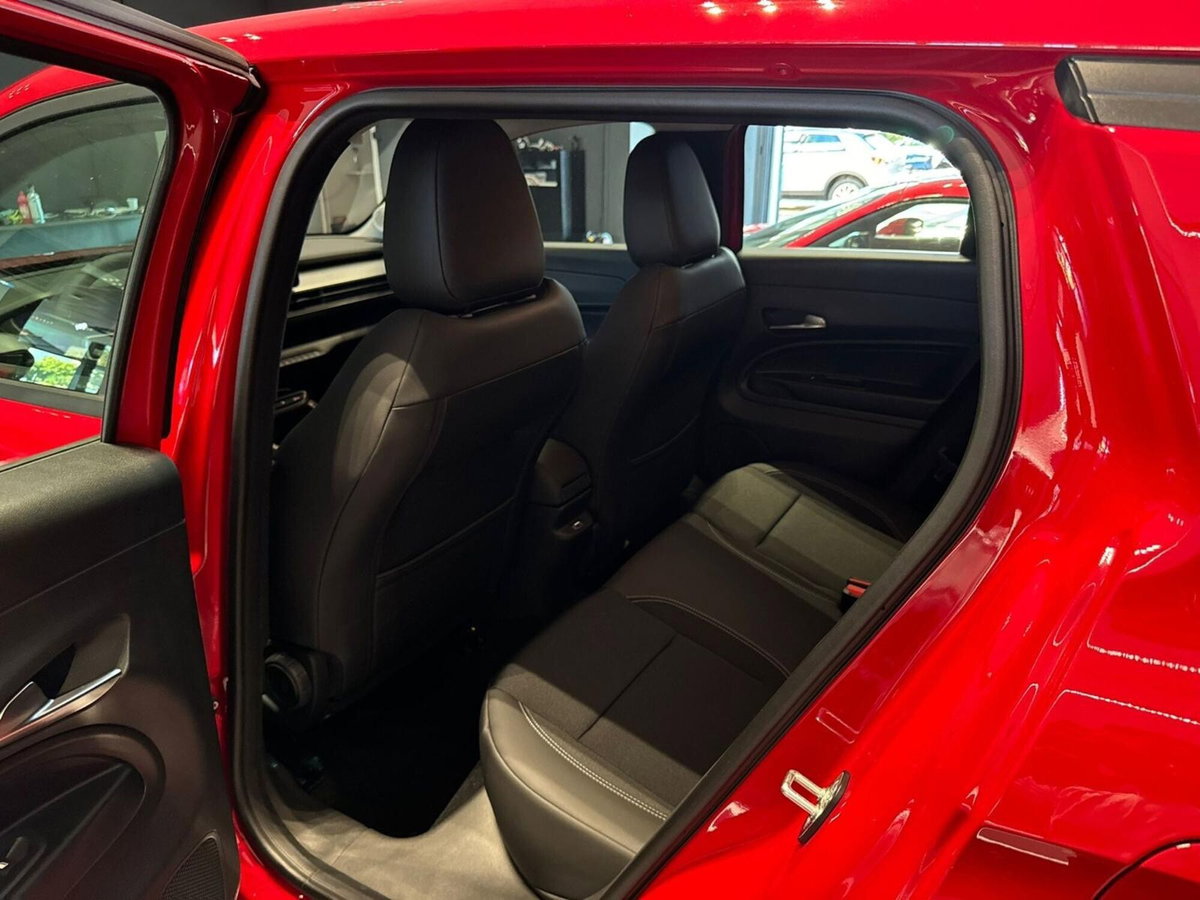 Jeep Avenger 1.2 turbo Altitude fwd 100cv (12)