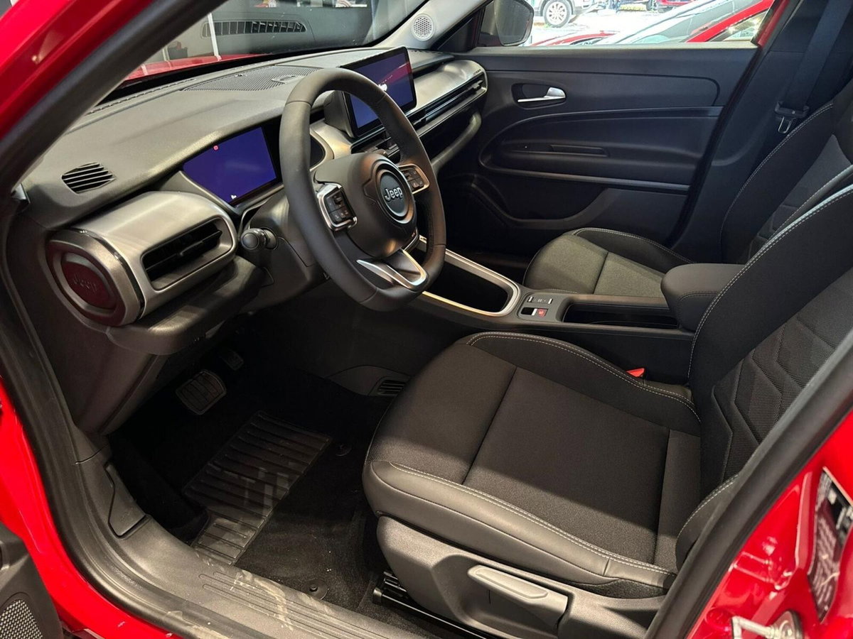 Jeep Avenger 1.2 turbo Altitude fwd 100cv (5)