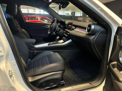 Alfa Romeo Tonale 1.5 hybrid Tributo Italiano 160cv tct7 (12)