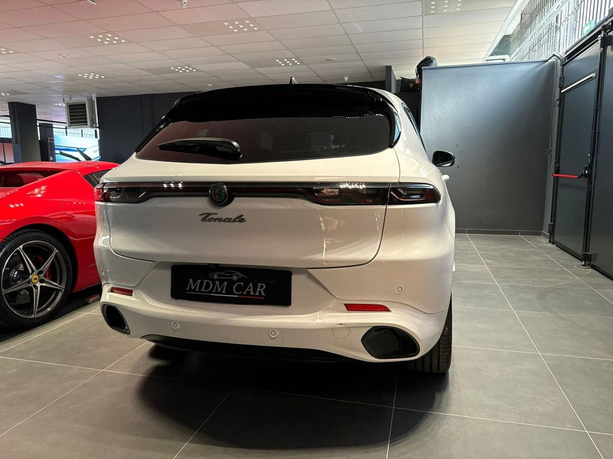 Alfa Romeo Tonale 1.5 hybrid Tributo Italiano 160cv tct7 (5)