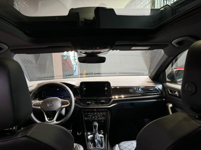 Volkswagen T-Roc 1.5 tsi R-Line dsg (7)