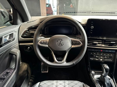 Volkswagen T-Roc 1.5 tsi R-Line dsg (9)