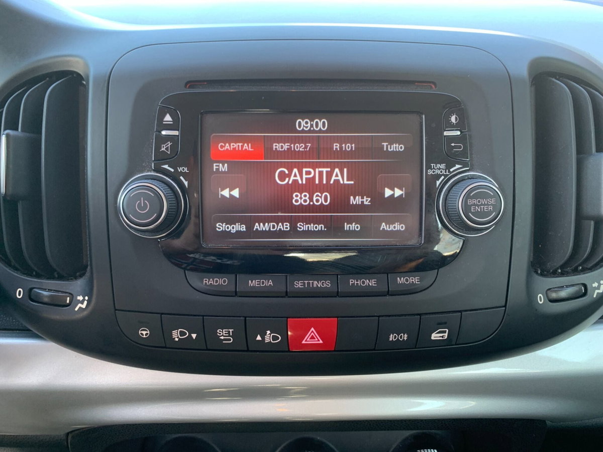 Fiat 500L 1.4 95 CV Pop Star (14)
