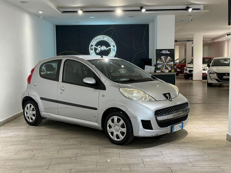 Peugeot 107 68CV 5p. Allure