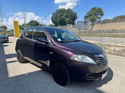 Lancia Ypsilon 1.2 69 CV 5 porte Gold usata