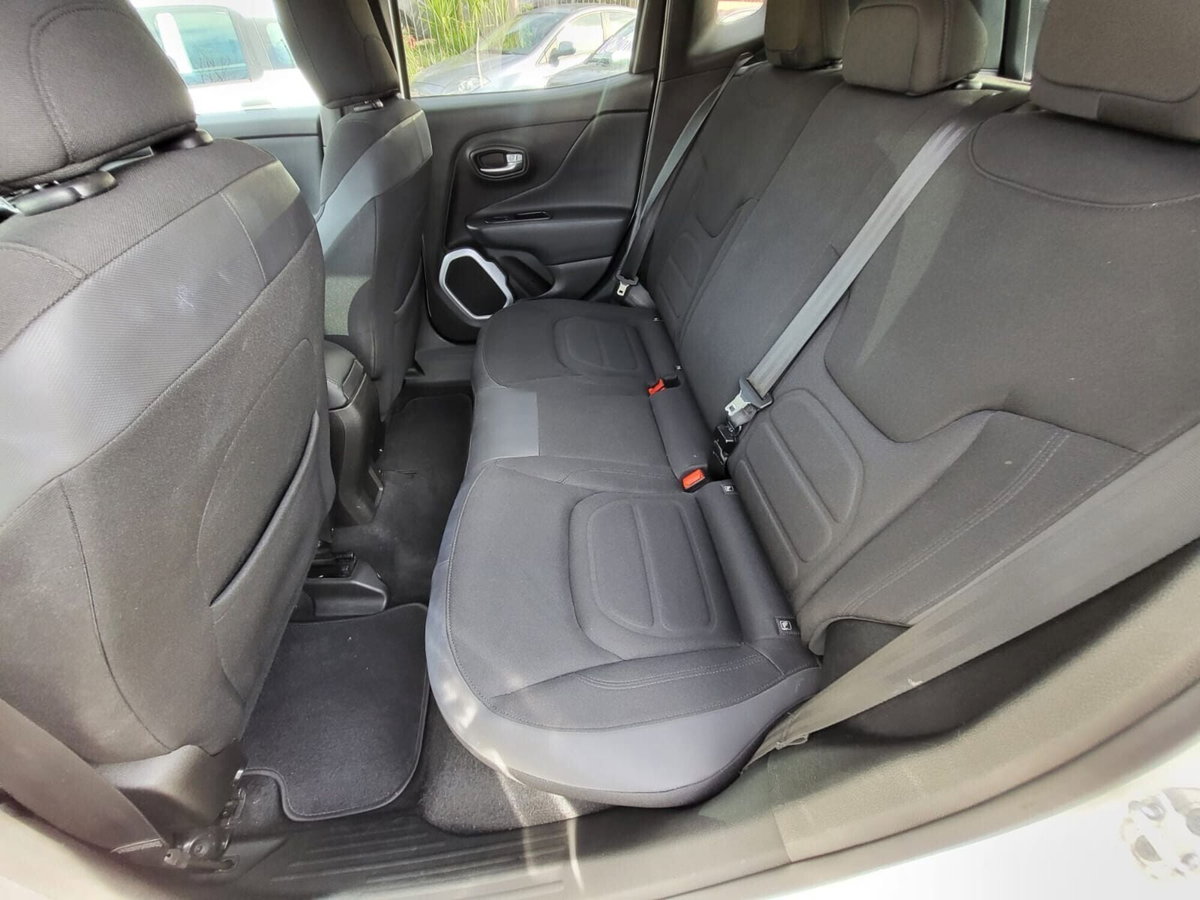 Jeep Renegade 1.6 Mjt 120 CV Limited (15)