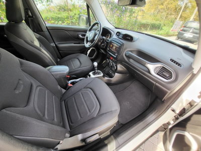 Jeep Renegade 1.6 Mjt 120 CV Limited (18)