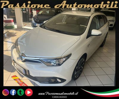 Toyota Auris Station Wagon 1.8 Hybrid Lounge usata