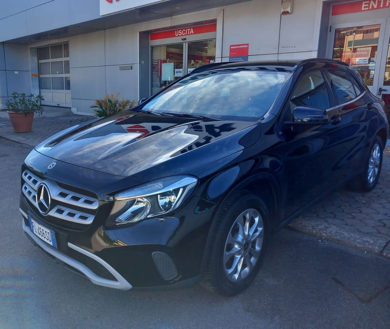 Mercedes-Benz GLA SUV 180 d Sport