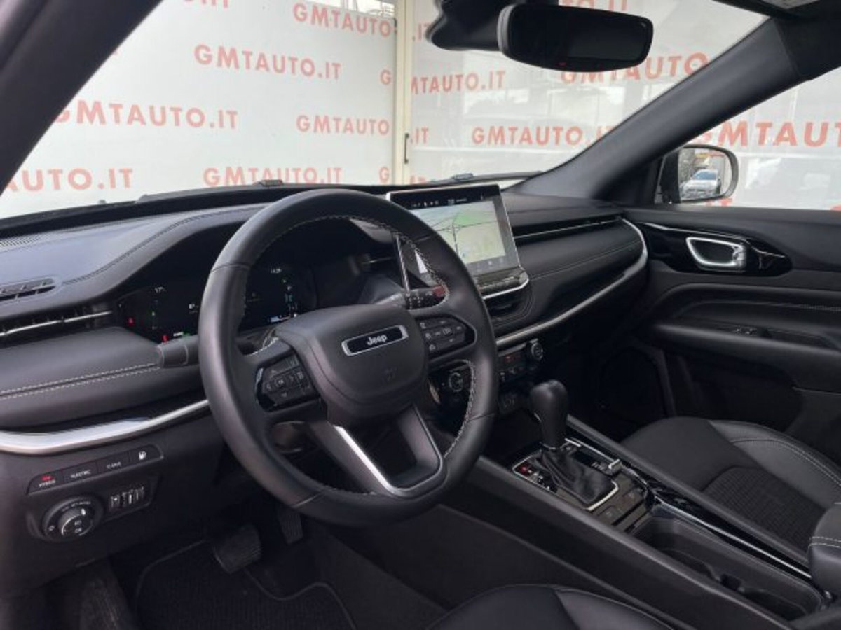 Jeep Compass 1.3 T4 240CV PHEV AT6 4xe Upland (11)