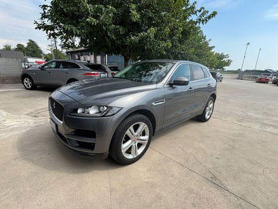 Jaguar F-Pace 2.0 D 180 CV AWD Pure usata