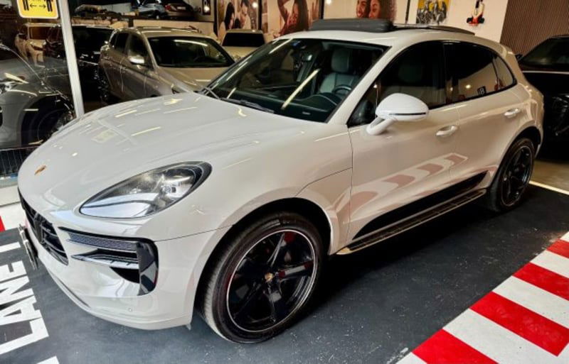 Porsche Macan S