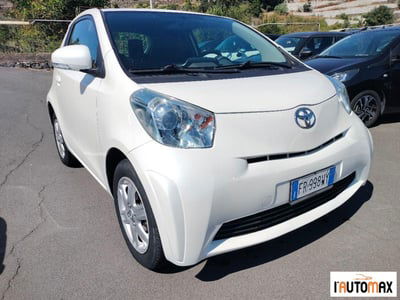 Toyota iQ 1.0 CVT Sol usata