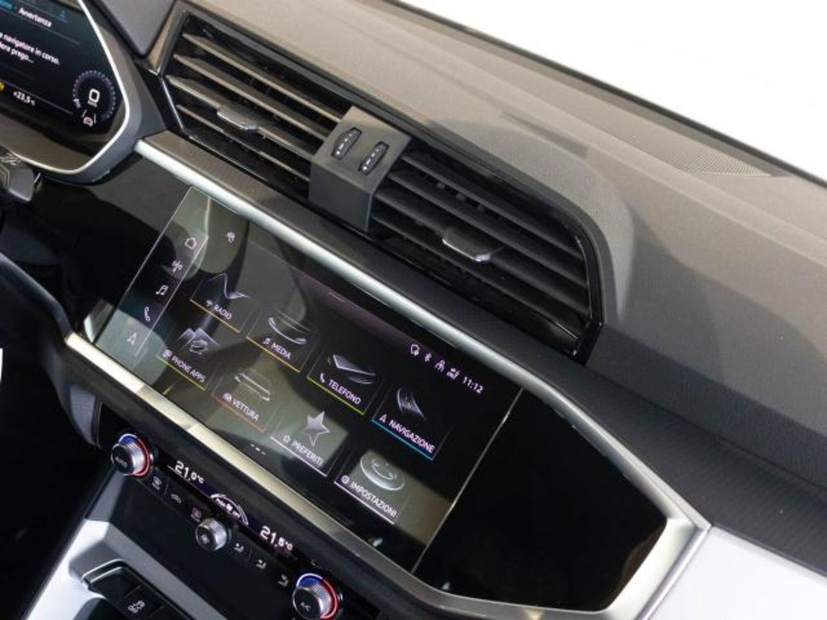 Audi Q3 35 TDI Business (15)