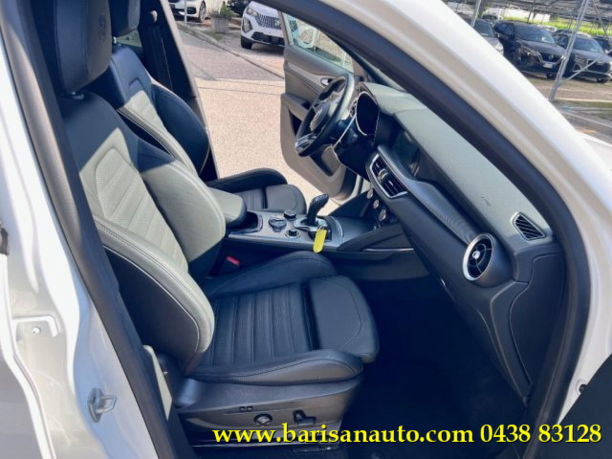 Alfa Romeo Stelvio Stelvio 2.2 Turbodiesel 210 CV AT8 Q4 Veloce (7)