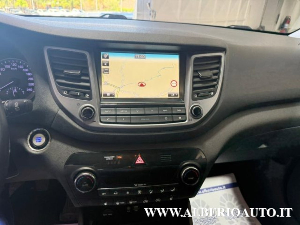 Hyundai Tucson 1.7 CRDi XPossible (15)