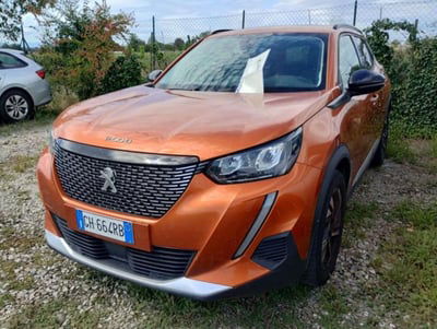 Peugeot 2008 BlueHDi 130 S&S EAT8 Allure Pack usata