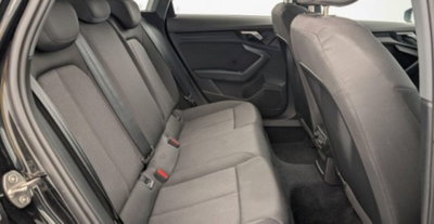 Audi A3 Sedan 30 TFSI S tronic Business (10)