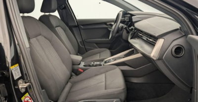 Audi A3 Sedan 30 TFSI S tronic Business (9)