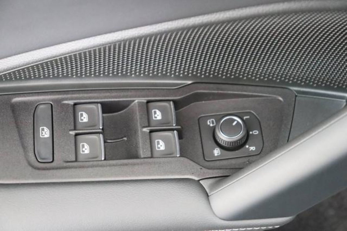 Volkswagen Tiguan 2.0 tdi R-Line 4motion 193cv dsg (10)