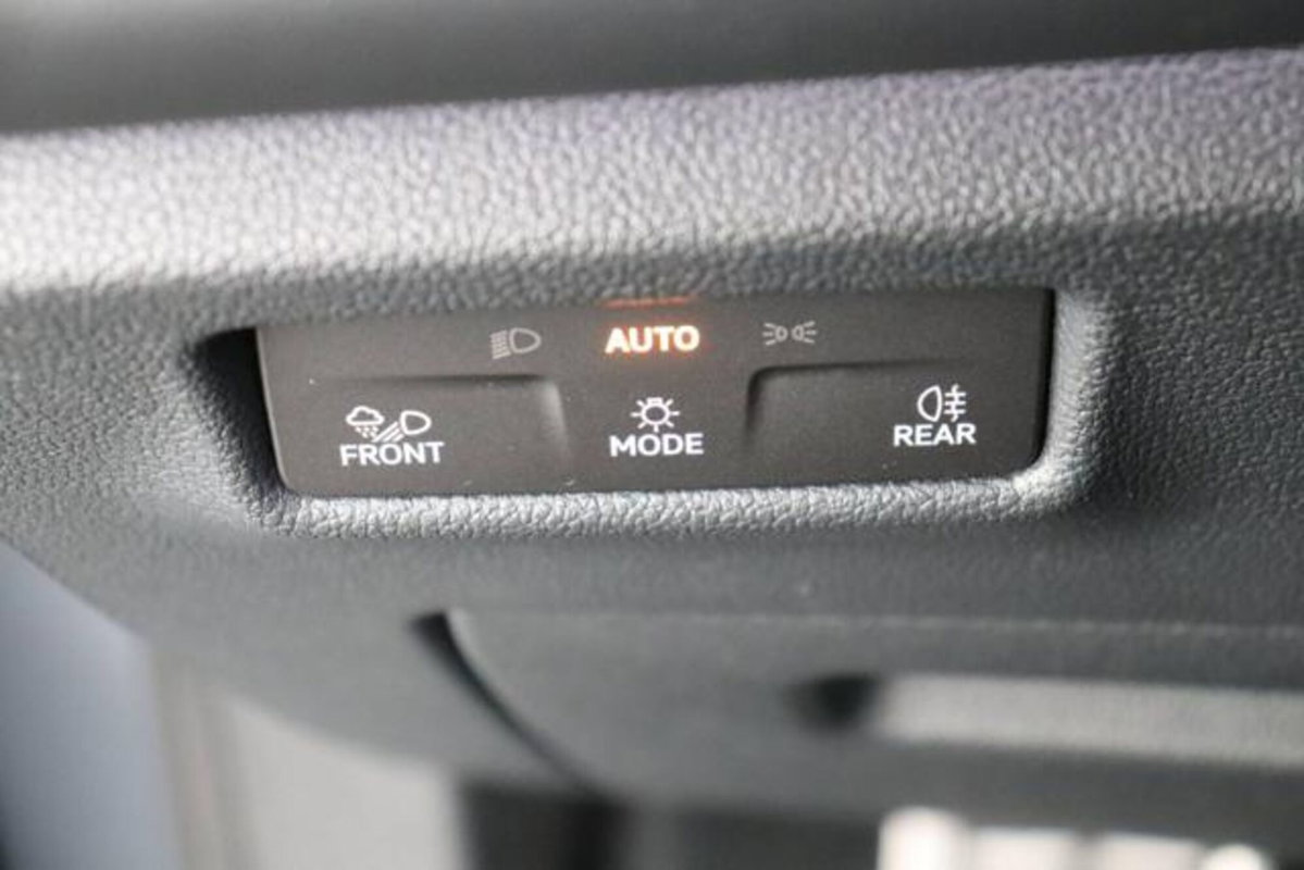 Volkswagen Tiguan 2.0 tdi R-Line 4motion 193cv dsg (11)