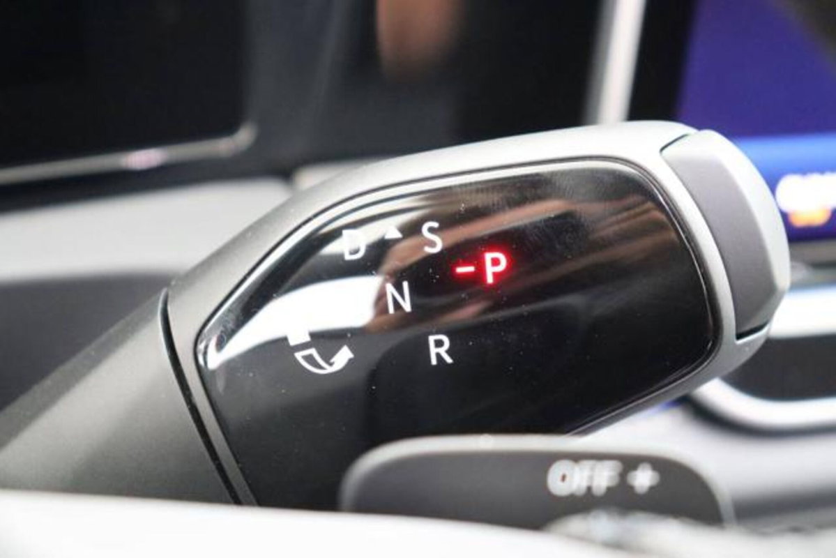 Volkswagen Tiguan 2.0 tdi R-Line 4motion 193cv dsg (12)