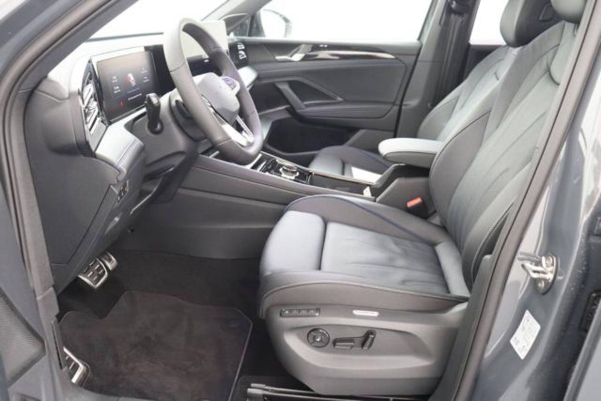 Volkswagen Tiguan 2.0 tdi R-Line 4motion 193cv dsg (8)
